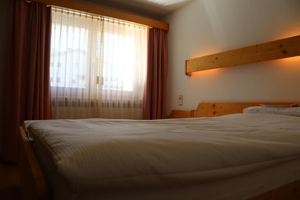 Hotel Helvetia มุสแตร์ ภายนอก รูปภาพ